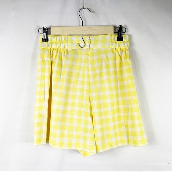 Anthropologie Pants - ANTHROPOLOGIE Hutch Pleated Gingham Shorts NWT in Size 2